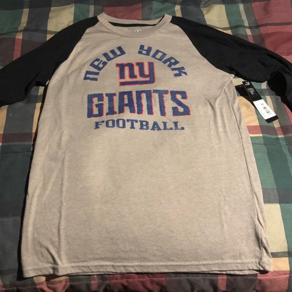 NWT NY Giants youth long sleeve t-shirt limited quantity